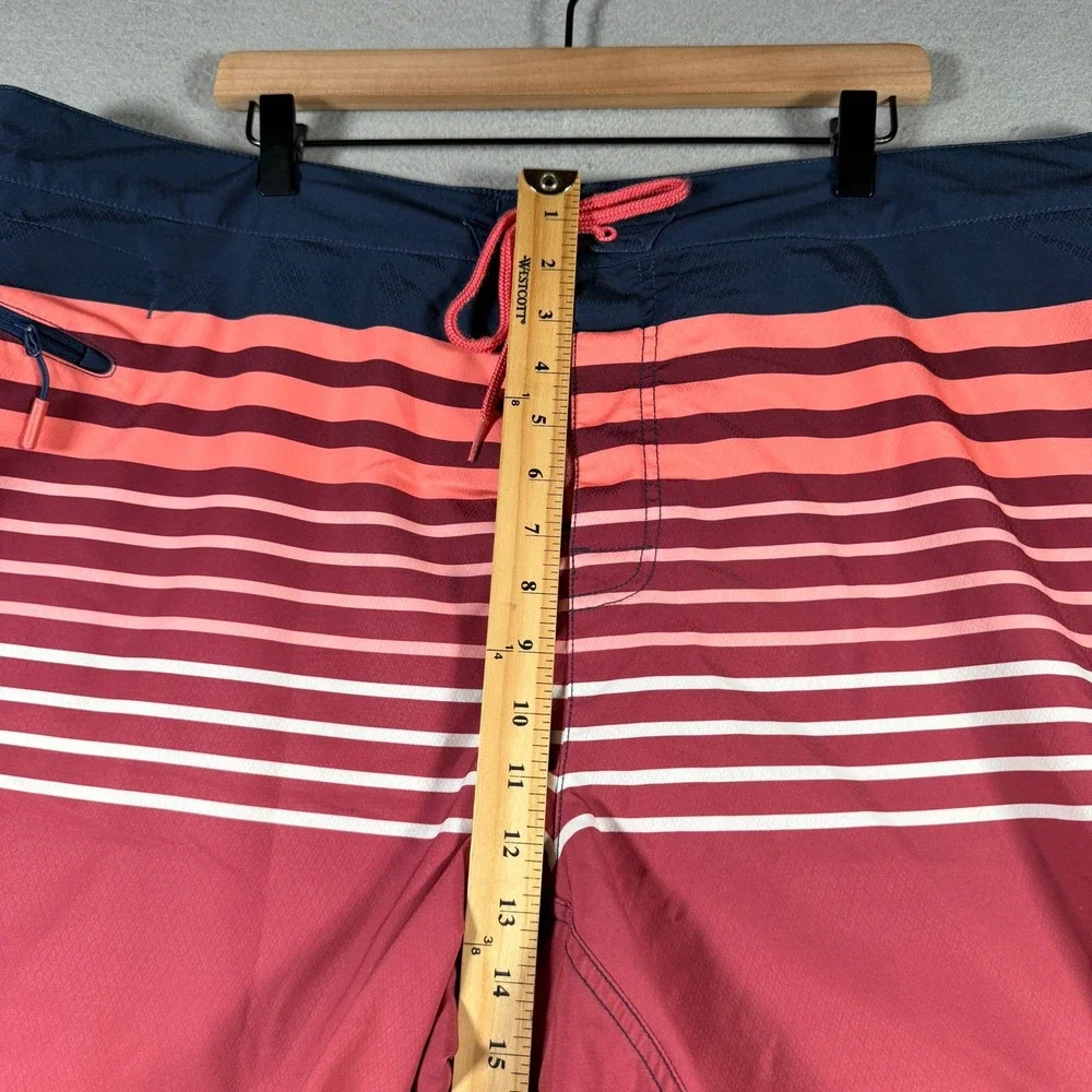 Vineyard Vines Mens 42‎ Striped Gradient Board Shorts Coral Burgundy Navy Blue